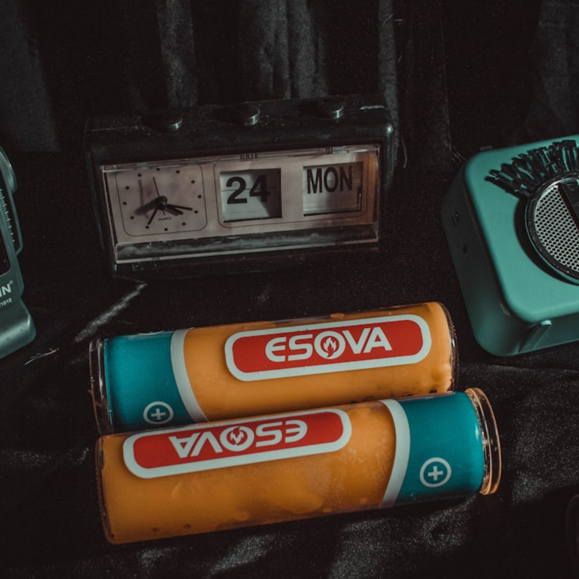 Photo Sodium-Ion Batteries