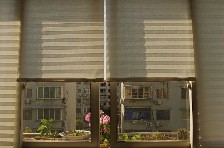 Photo Automated Window Blinds