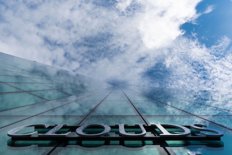 Carbon-Aware Cloud Architectures