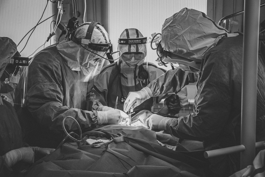 Mixed Reality Surgical Pre-Planning