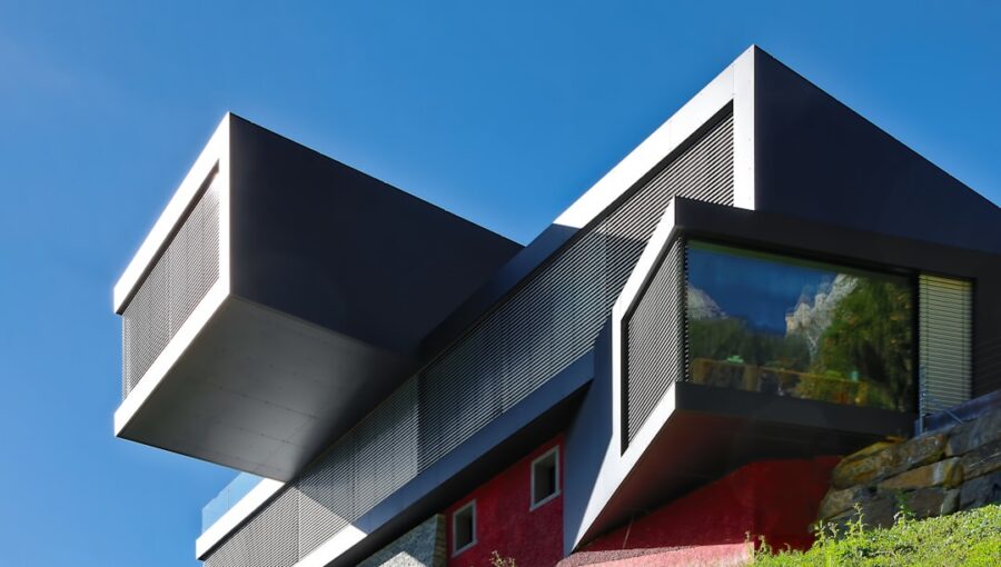Photo DePIN Architecture