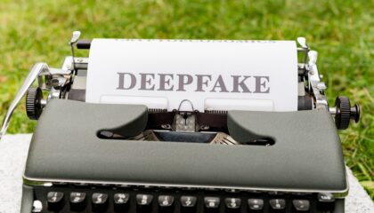Photo Deepfake Detection