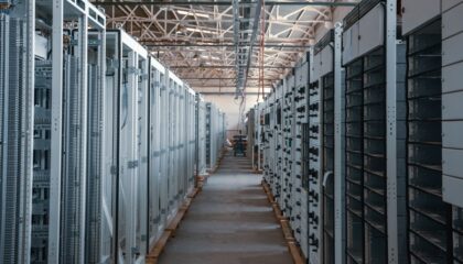 Photo Sodium-Ion Battery Storage