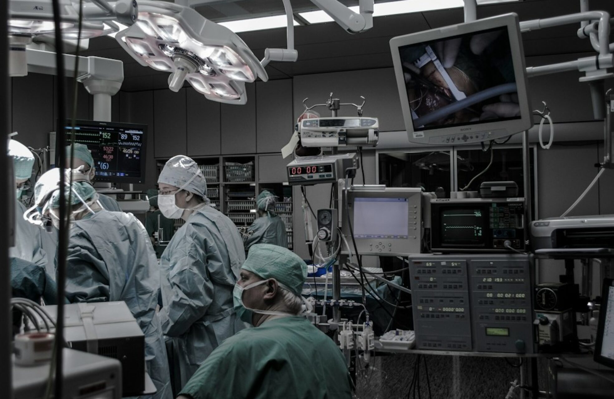 Photo Mixed Reality Surgical Pre-Planning