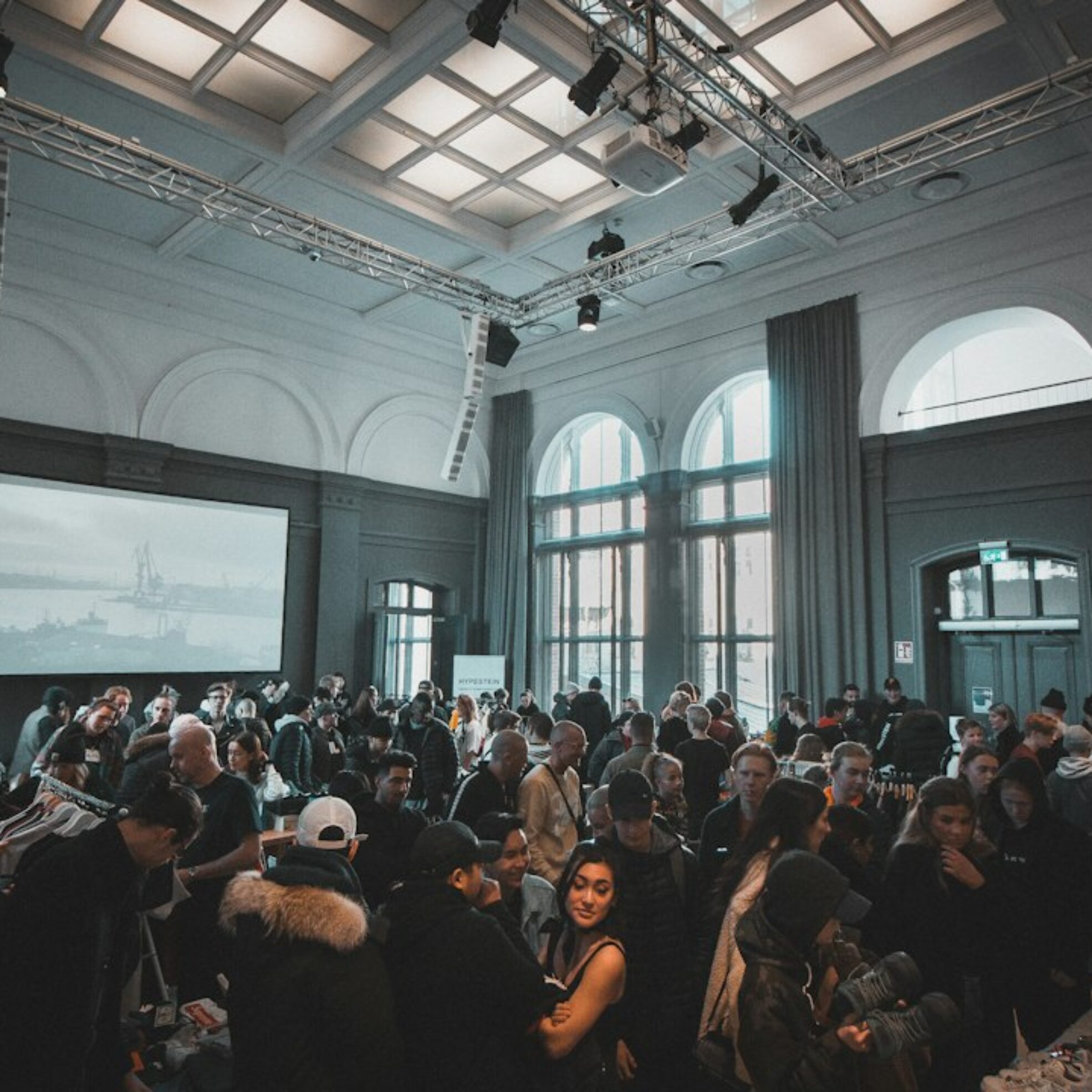 Photo Networking
