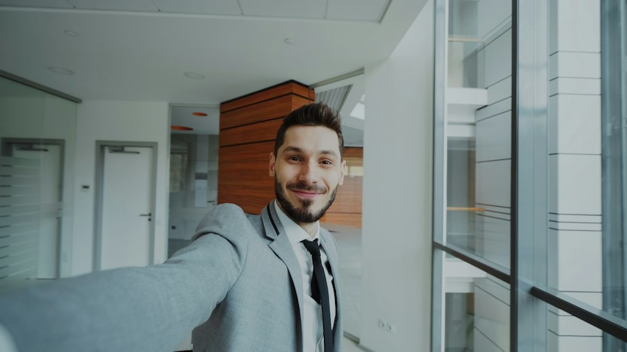 Biometric Palm and Facial Recognition Door Access: Security vs Privacy Tradeoffs 1 Biometric Palm and Facial Recognition Door Access