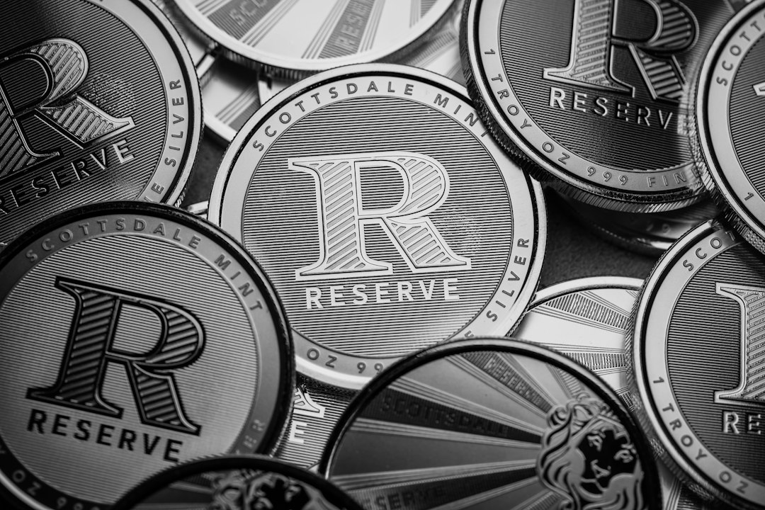 Photo Real-World Asset Tokenization Institutional Finance On-Chain