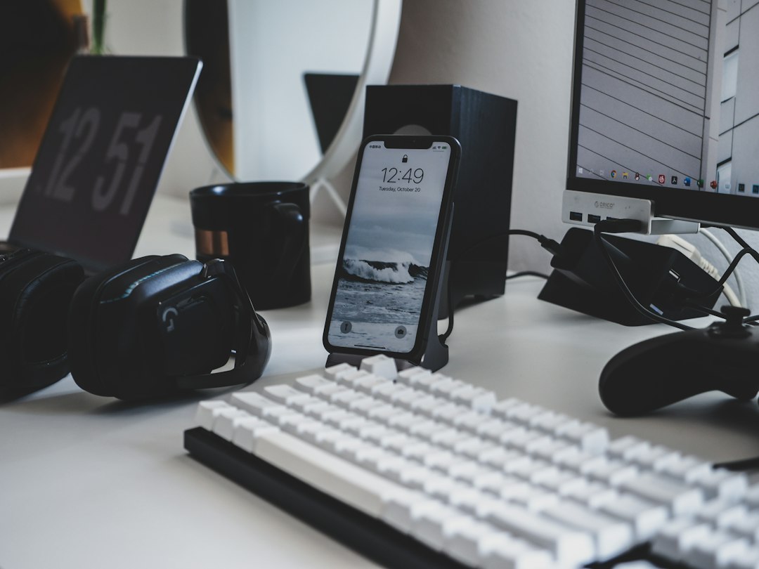 Photo Bluetooth peripheral latency troubleshooting workspace