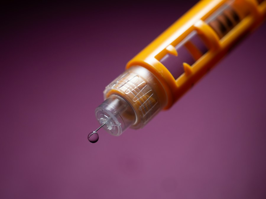 Implantable Drug Delivery Microchips: Remote-Controlled Precision Dosing Systems 1 implantable drug delivery microchip