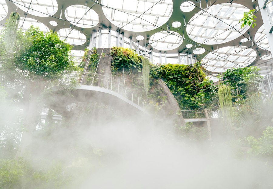 Sustainable cloud architecture carbon footprint