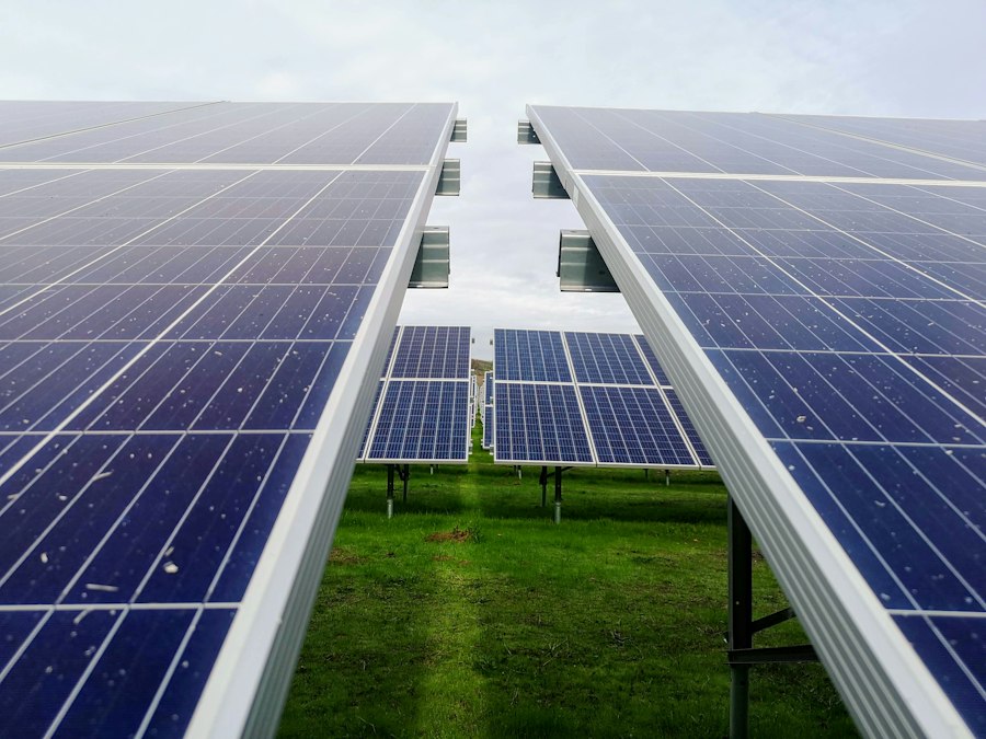 peer-to-peer renewable energy trading microgrid