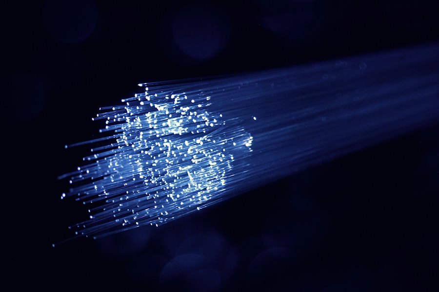 Photo Optical Inter-Satellite Laser Network