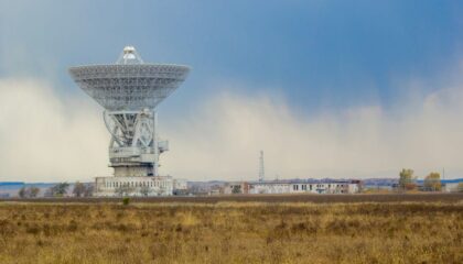 Photo radiation-hardened silicon smallsat computing