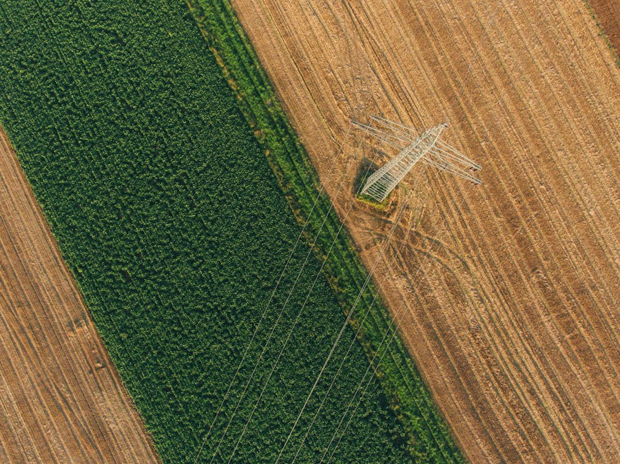 Photo Precision agriculture drones IoT sensors zero-waste farming