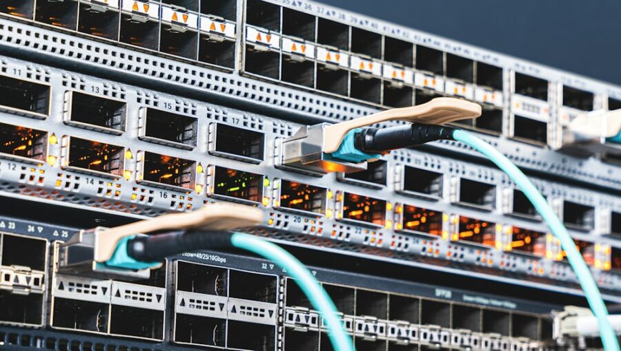 Photo API Gateway High Throughput Architecture