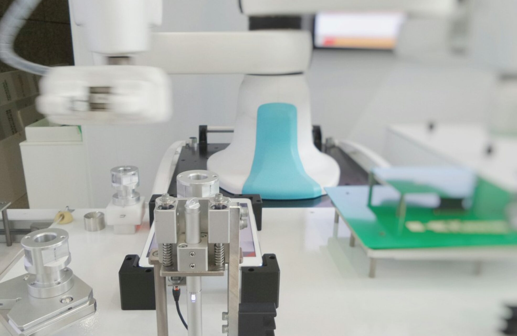 Home 10 Photo Collaborative Robots Precision Manufacturing