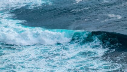 Photo ocean wave tidal energy converters