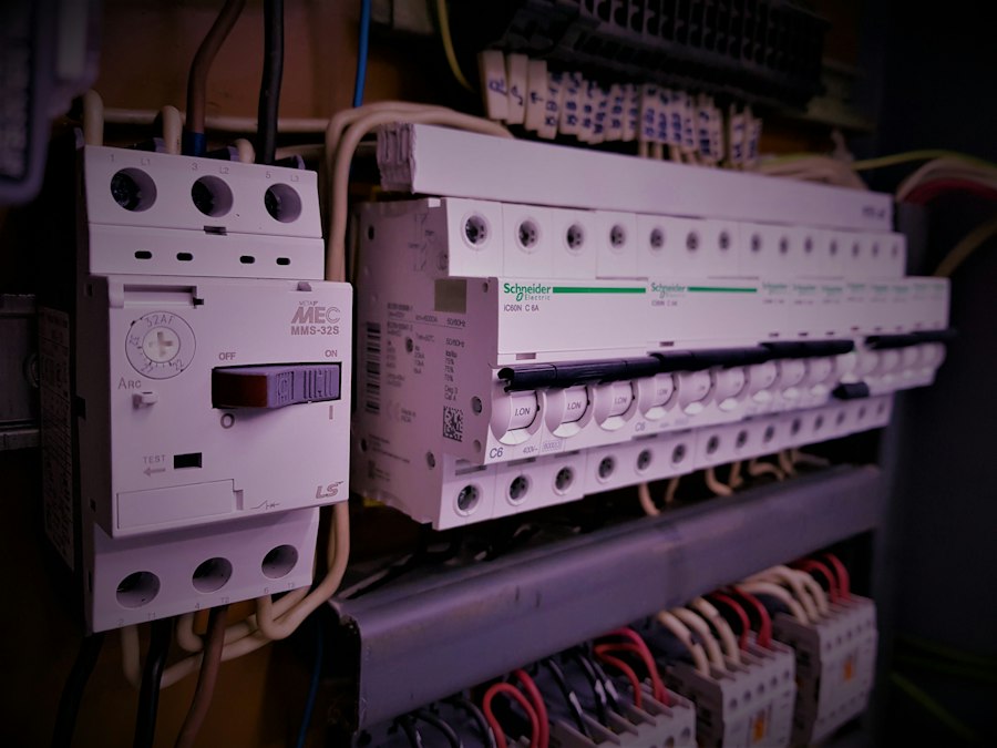 smart circuit breaker load monitoring