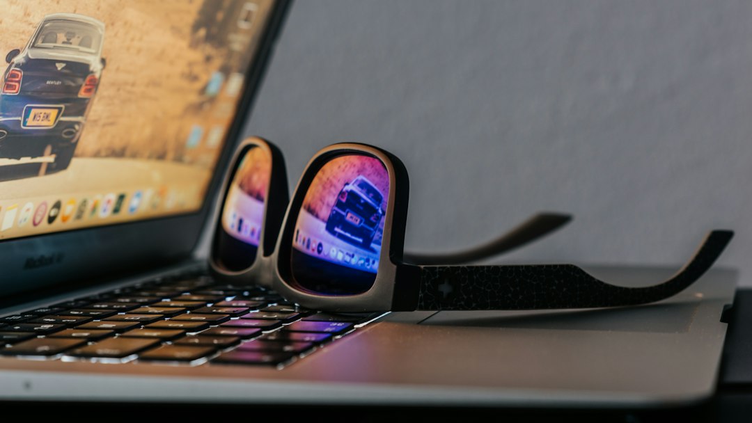 Home 1 Photo smart glasses real-time translation overlay