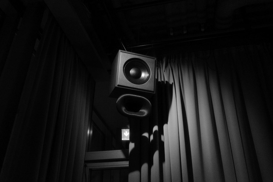 Acoustic Ray Tracing Spatial Audio Virtual Reality