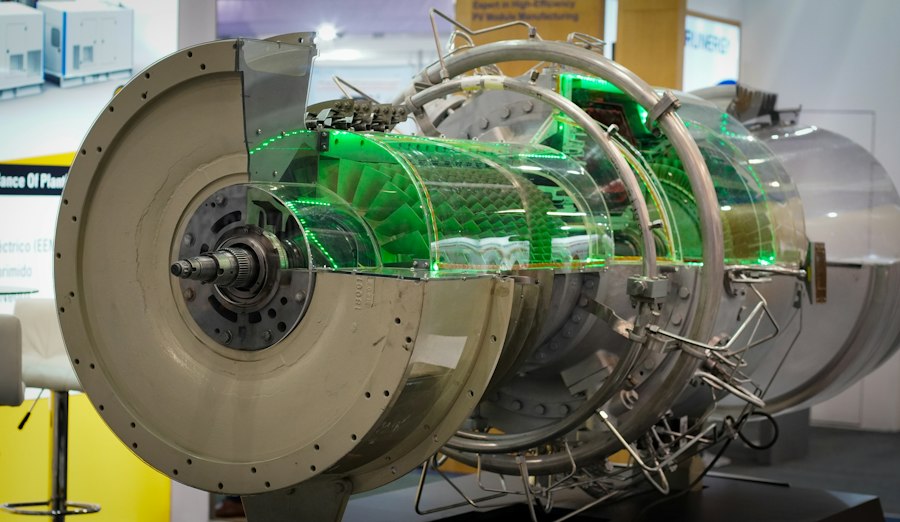 Photo solid-state quantum magnetometers industrial applications