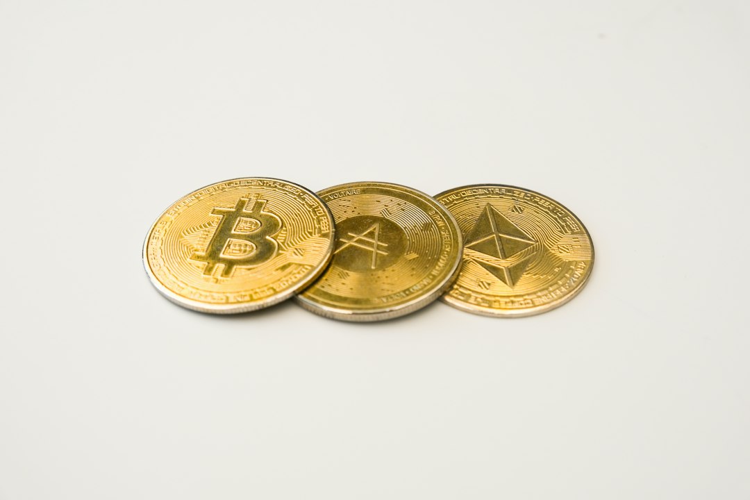 Photo MEV mitigation decentralized exchanges front-running
